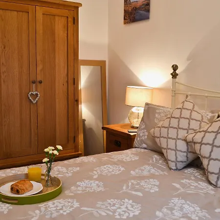 بيت للعطل The Old Dairy بنريث
